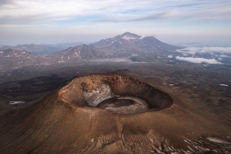россия, камчатка, камчатский край, дальний восток, вулкан, природа, пейзаж, лето, горы, лава, конус, закат, горелый, кратер, мутновский Лункаphoto preview