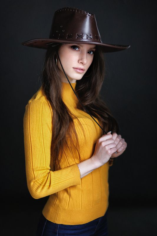 портрет Таняphoto preview