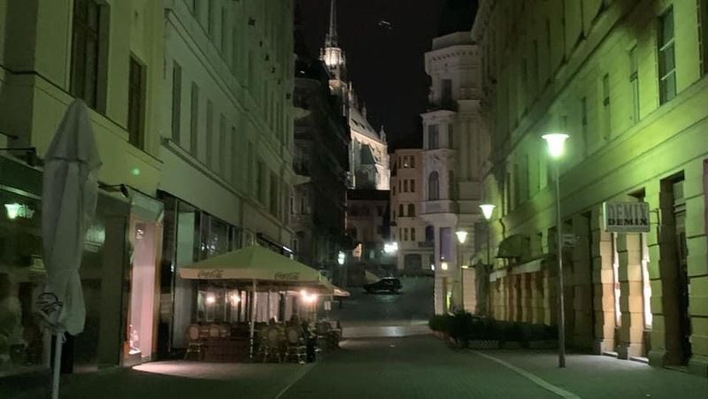 Ночь, город, архитектура  Ночь в городеphoto preview