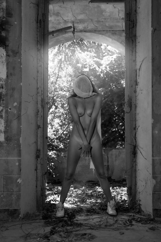 ghost in Castlephoto preview