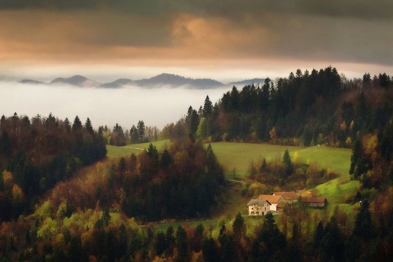 словения, slovenia, slovenia in autumn, туманы словении, church, храмы словении, slovenia landscape, slovenia landscape photography Рассвет в Словенииphoto preview