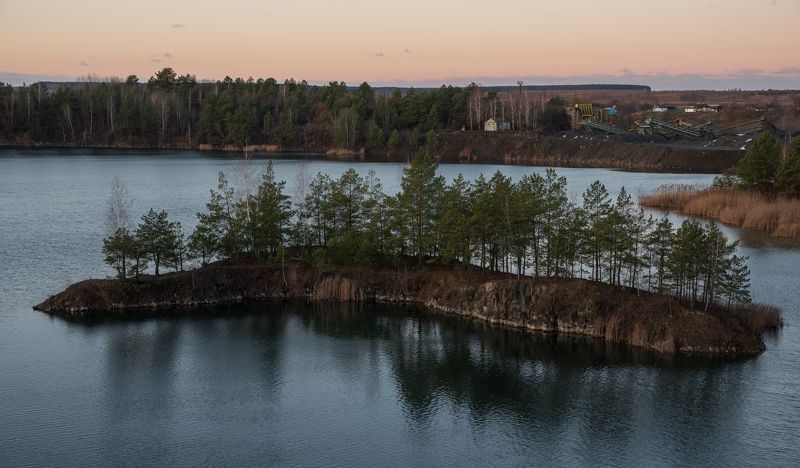 рассвет на базальтовом...photo preview