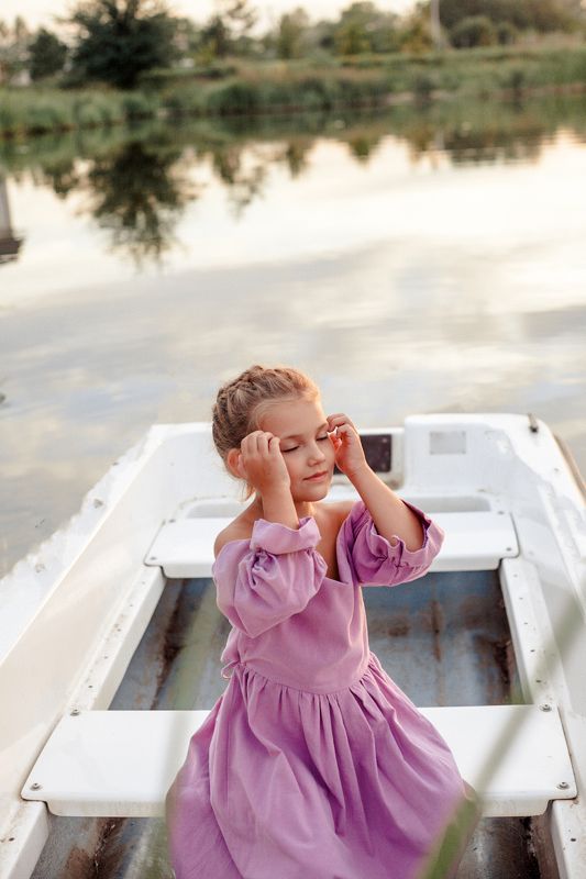 Девочкаphoto preview