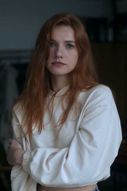 девушка, рыжая, красивая, естественный свет Натальяphoto preview