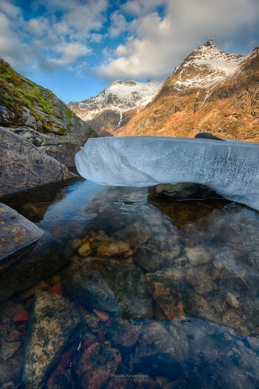 исподледphoto preview