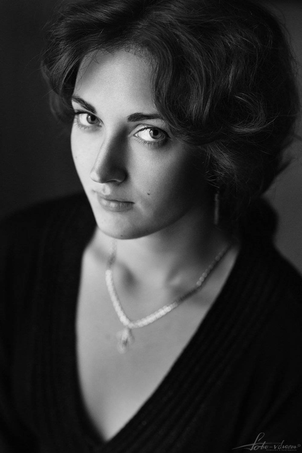 Анастасия. Автор: Екатерина foto-vdvoem Малькова Foto-vdvoem, Взгляд, Взгляд девушки, Девушка, Женственность, Очарование, Портрет, Портрет девушки, Портретная съемка, Портретная фотосъемка, Фото вдвоем, Фото девушки, Фото-вдвоем, Черно-белая фотография, Черно-белое, Черно-белое фото, Черно-белый портрет, Екатерина foto-vdvoem Малькова