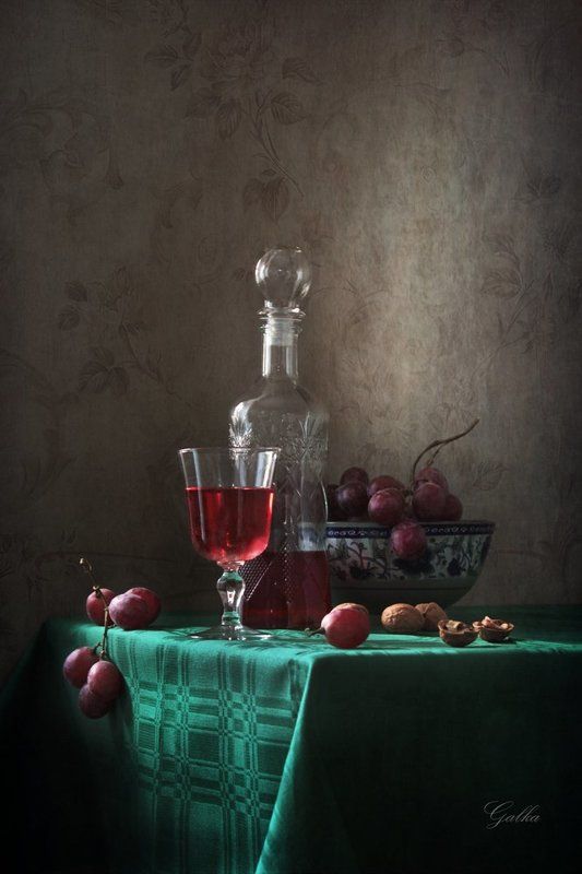 Вино и виноград фото превью