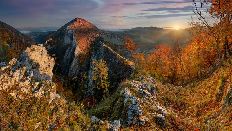 europe The place where the earth opened photo preview