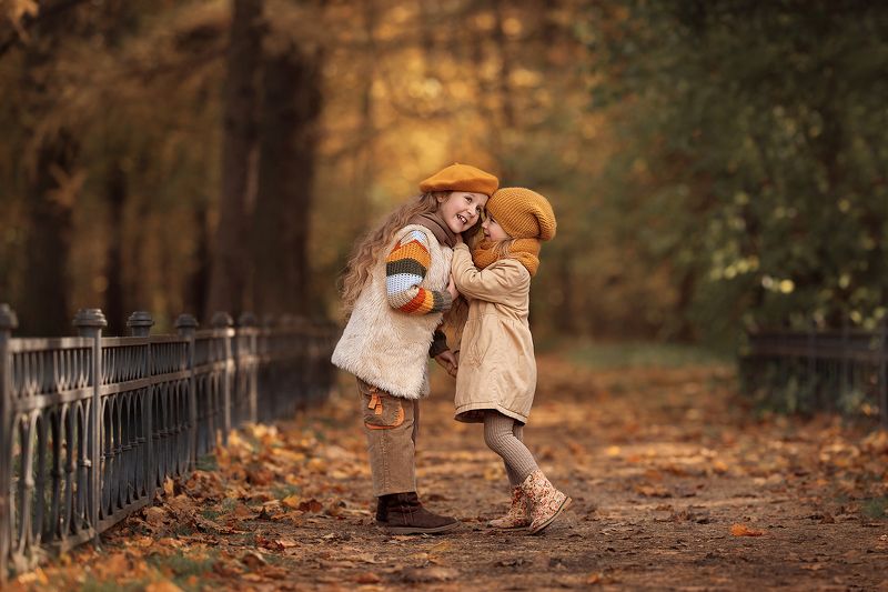 девочки детский жанровый портрет Девочки они такие девочки...photo preview