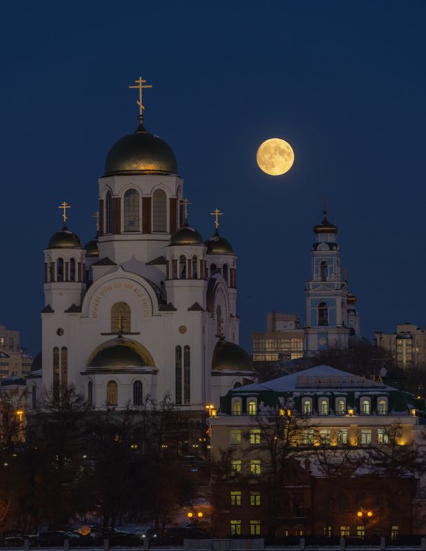 Полнолуниеphoto preview