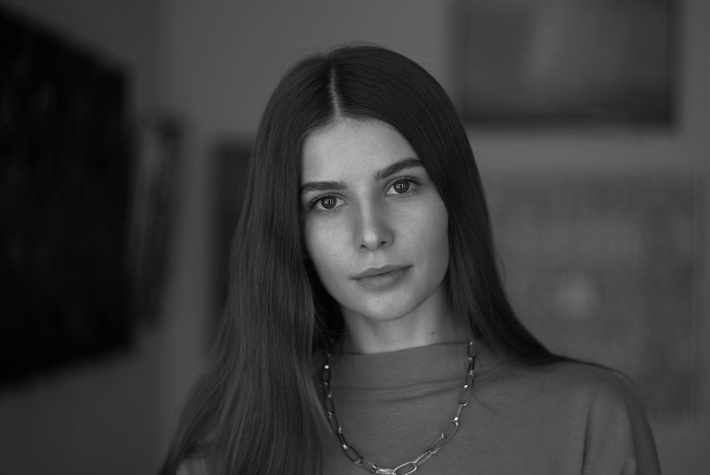 естественный свет, красивая девушка, портрет, девушка, чёрно-белое Марияphoto preview
