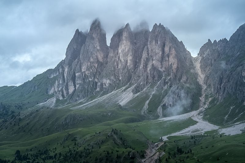 долина, сецеда, южный тироль, горы, облака, непогода, cisles-alm, fermedatürme Fermedatürmephoto preview