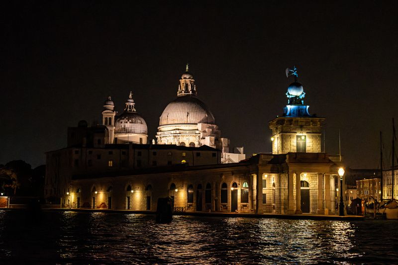 Venetian nightphoto preview