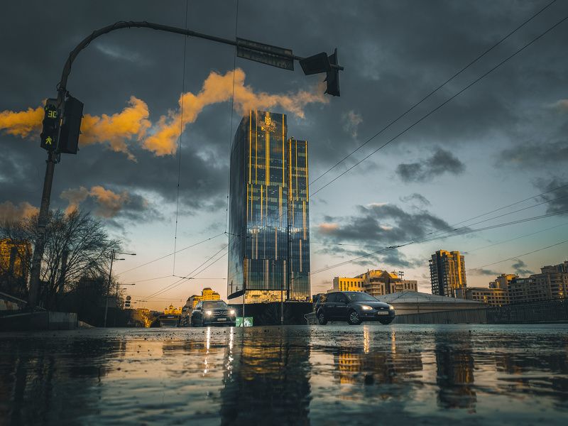 Horizontal,Photography,Outdoors,City,Architecture,Street,Building Exterior,Built Structure,Travel Destinations,City Life,City Street,Illuminated,Cityscape,sunset,clouds,cold,cars,skyscraper,phone photography,urban,kyiv,ukraine,xiaomi mi 9T City Series: Evening lifephoto preview