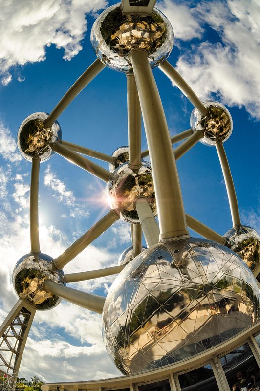 Атомиумphoto preview