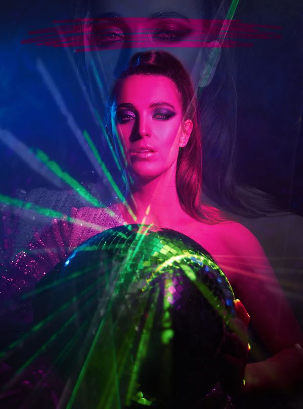laser, studio laser, laser photography, portrait, female portrait, лазерная фотосессия, лазер, портрет, женский портрет Cosmic DNAphoto preview