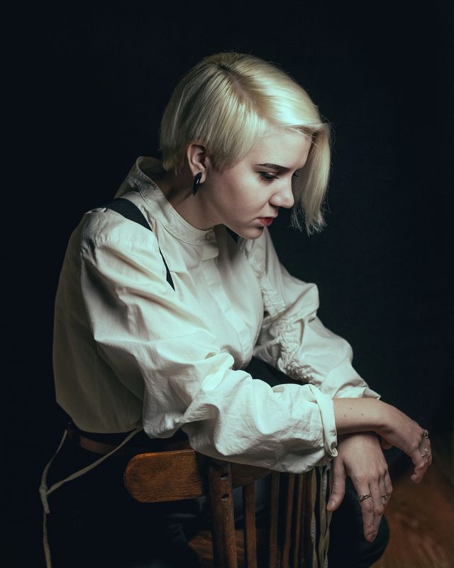 женский портрет Ксюшаphoto preview