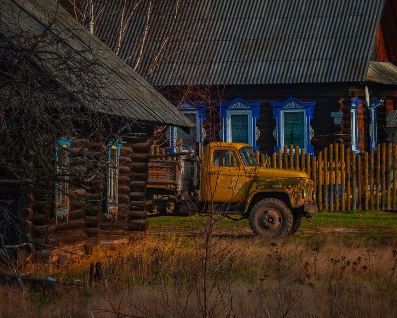 Уставший трудягаphoto preview