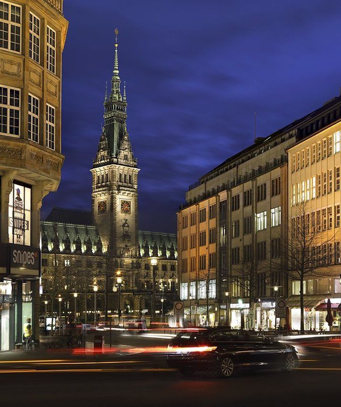 Hamburg Rathausphoto preview