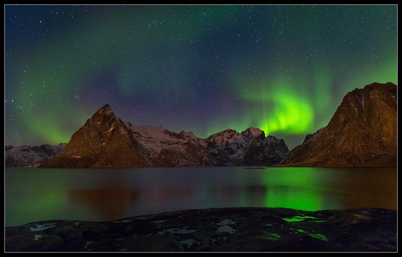 Северное сияние в Рейне ( Лофотены)photo preview