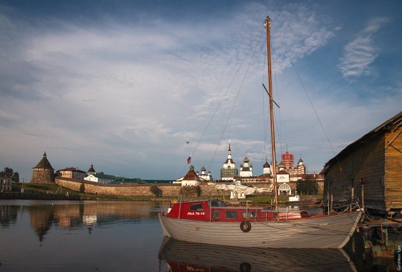 Белое море, Бухта, Лето, Мыс, Небо, Облака, Пристань, Русский, Север, Соловки, Яхта Соловкиphoto preview