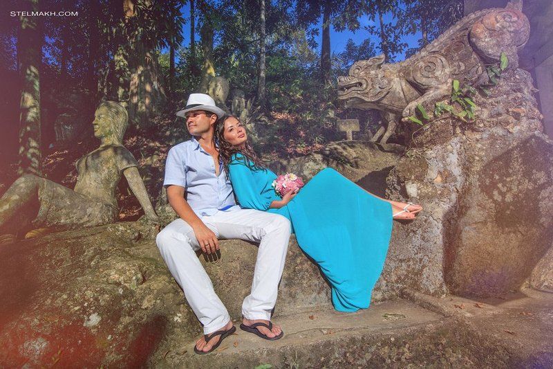 Love Story in Magic Garden. Ko Samui.photo preview