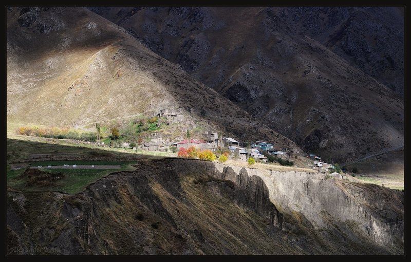 кавказ, дагестан, сантлада В свете софита...photo preview