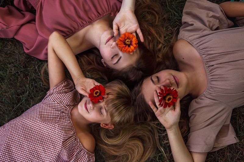 сестрыphoto preview