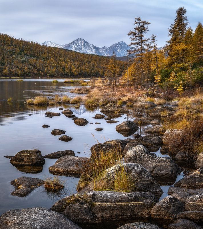 Каменные берега фото превью
