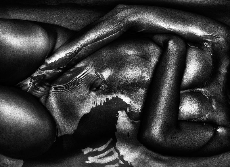 nude, erotic, womannude, sexy, nakedwoman, eroticphoto, studioshot, ass, tits, naked, nudephoto preview