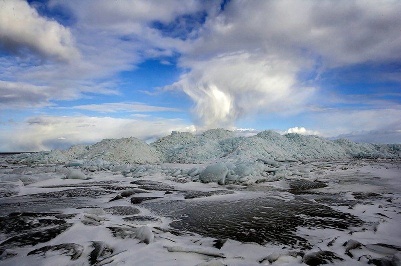 На складе Снежной королевыphoto preview