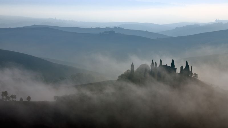 italy, tuscany, belvedere, autumn, morning, sunrise, fog, mist, hill, house, Val d\'Orciaphoto preview