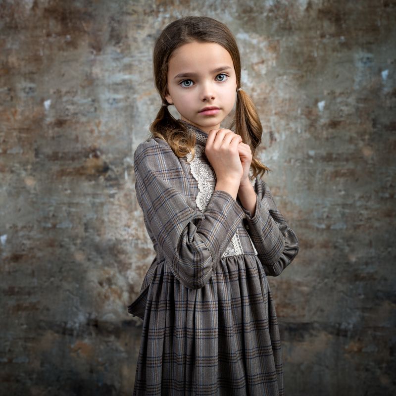 студийный портрет, детский портрет, семейный, концептуальное Виолеттаphoto preview