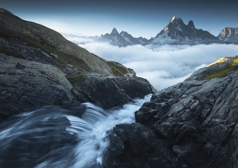 Harmonic bondphoto preview