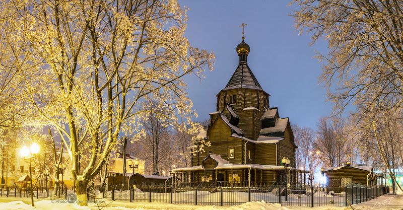 архитектура, белгород, белгородская область, панорама, божественный вид, город, городской, городской пейзаж, деревья в снегу, дизайн, зима, культура, уличное освещение, рождество, мороз, зимнее утро, храм, церковь Храм святого праведного Иоанна Кронштадтскогоphoto preview