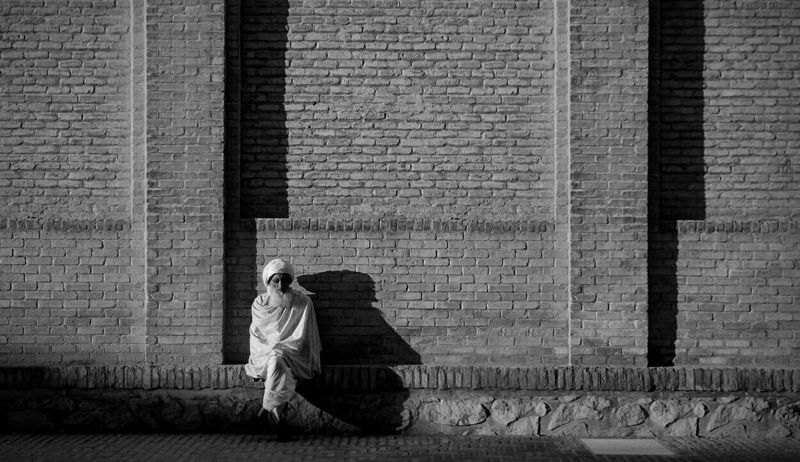 Sunbathingphoto preview