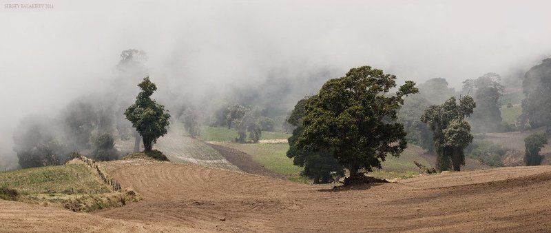коста-рика, вулкан иразу, туман Облачные склоны вулкана Иразу.photo preview