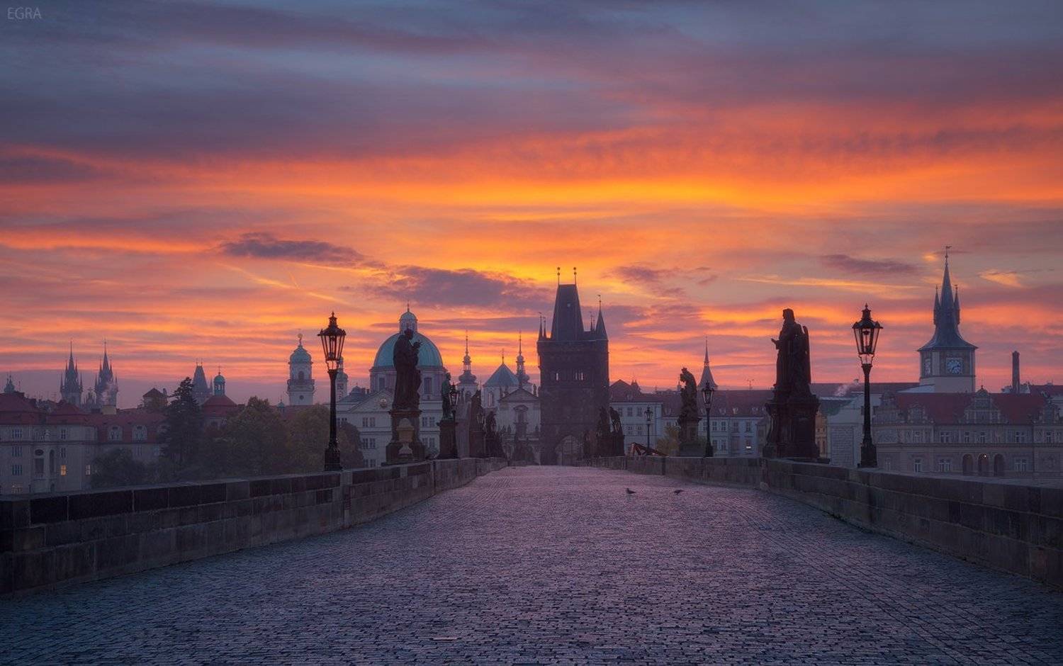 готический рассвет. Автор: EGRA : ЕГРА , EGRA : ЕГРА