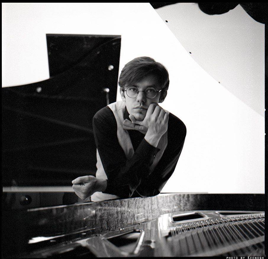 Портрет пианиста. Автор: Keenosh 120 film, Bw, Emotion, Hasselblad, Kodak, Portrait, Keenosh
