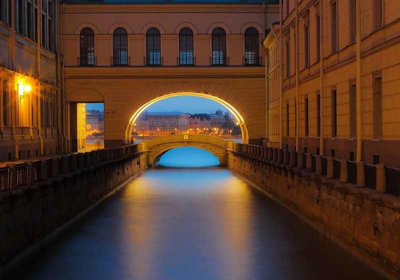 Белой ночьюphoto preview