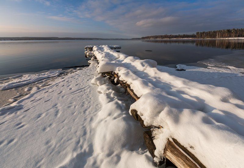 Зима на озереphoto preview