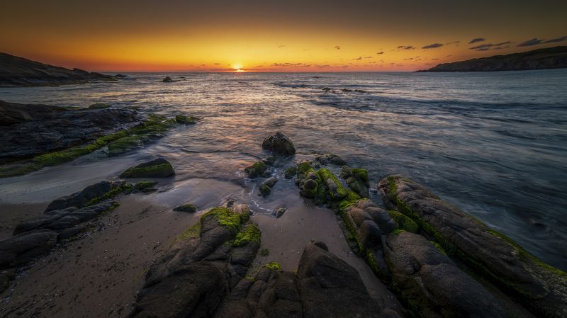 Dawn on Lipite beachphoto preview