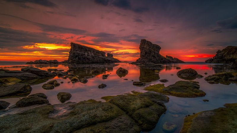 Sunset on the both shipsphoto preview