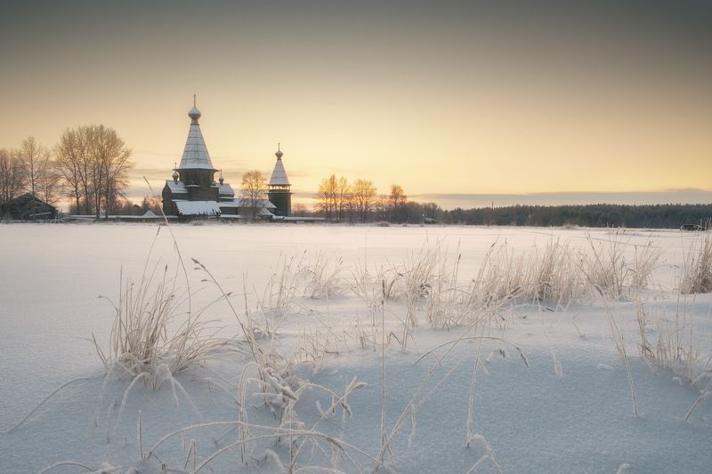 россия, архангельская область, русский север, пейзаж, природа, зима, деревянное зодчество, рассвет, кенозерье, нацпарк, кенозеро, снег Почозерский погостphoto preview