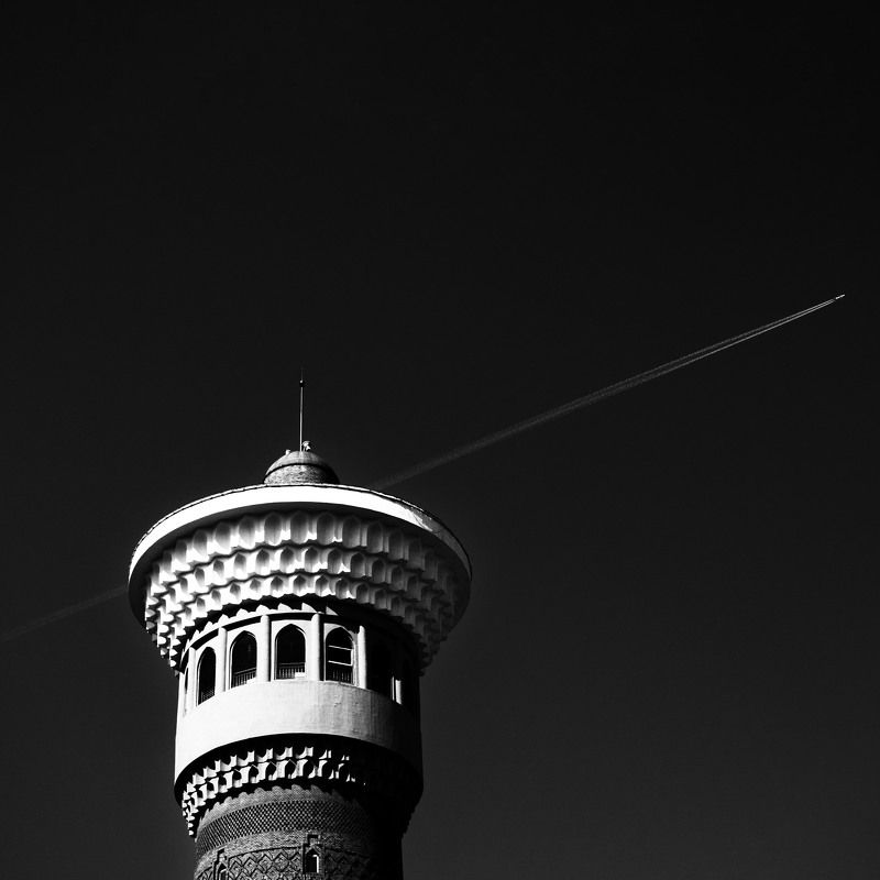 black & white большой базарphoto preview