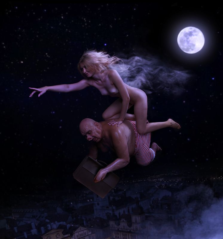 Наташа спешит на балphoto preview