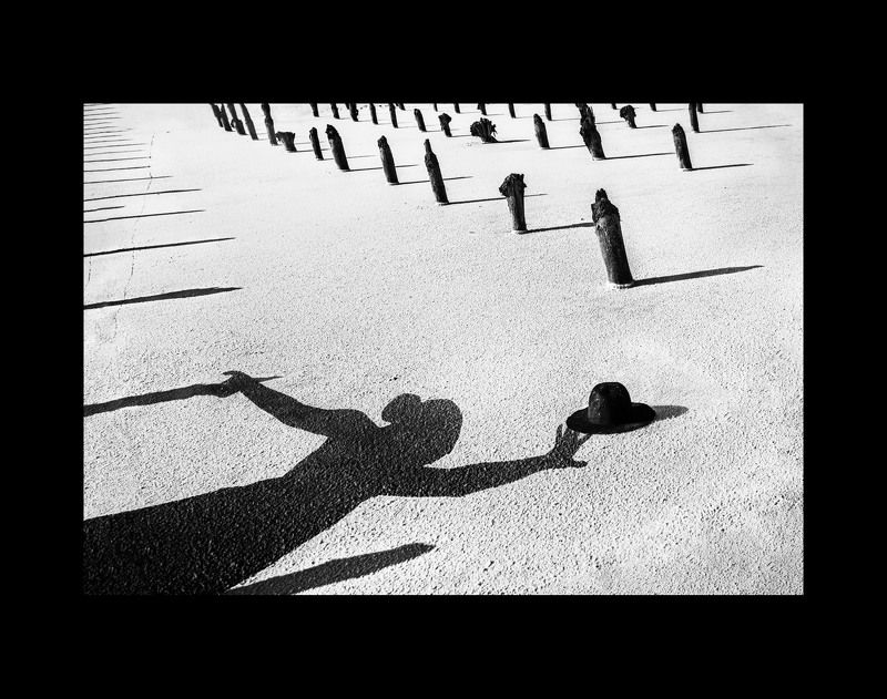 тень,природа,шляпа,девушка Похитительница шляпphoto preview