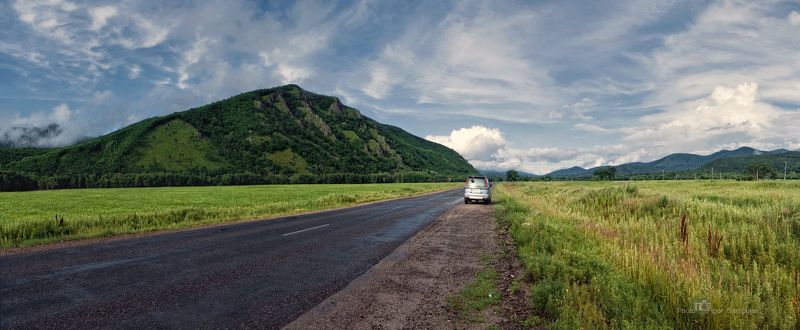 путешествие на автомобиле, трасса, путешествия по россии, даль, дорога,  трасса, небо, путешествие, приморский край, сихотэ-алинь, ландшафт, небеса, освещение, поле, путешествие, россия, рубеж, солнце, туризм, горы За туманом и за запахом тайги. фото превью