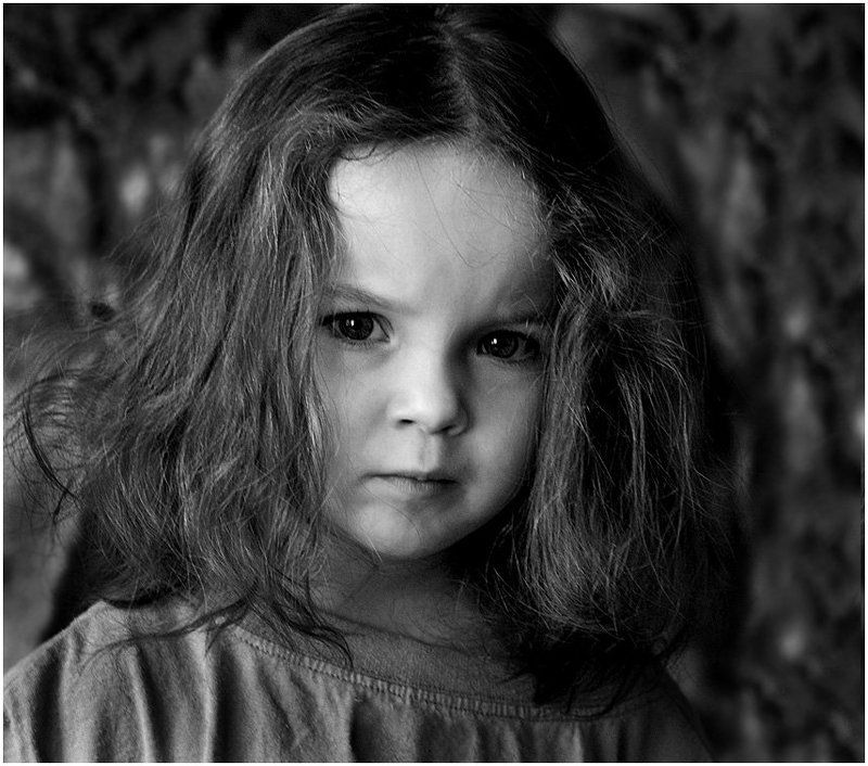 портрет, ребенок, девочка Маленькая дикаркаphoto preview