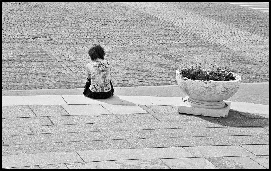 Одиночество в большом городе. Автор: Лунный Ежик , Лунный Ежик